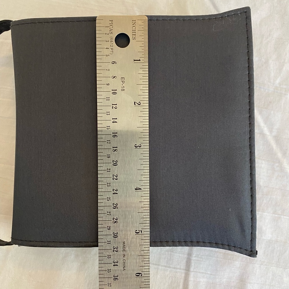 Mini Gray Purse - Picture 5 of 6